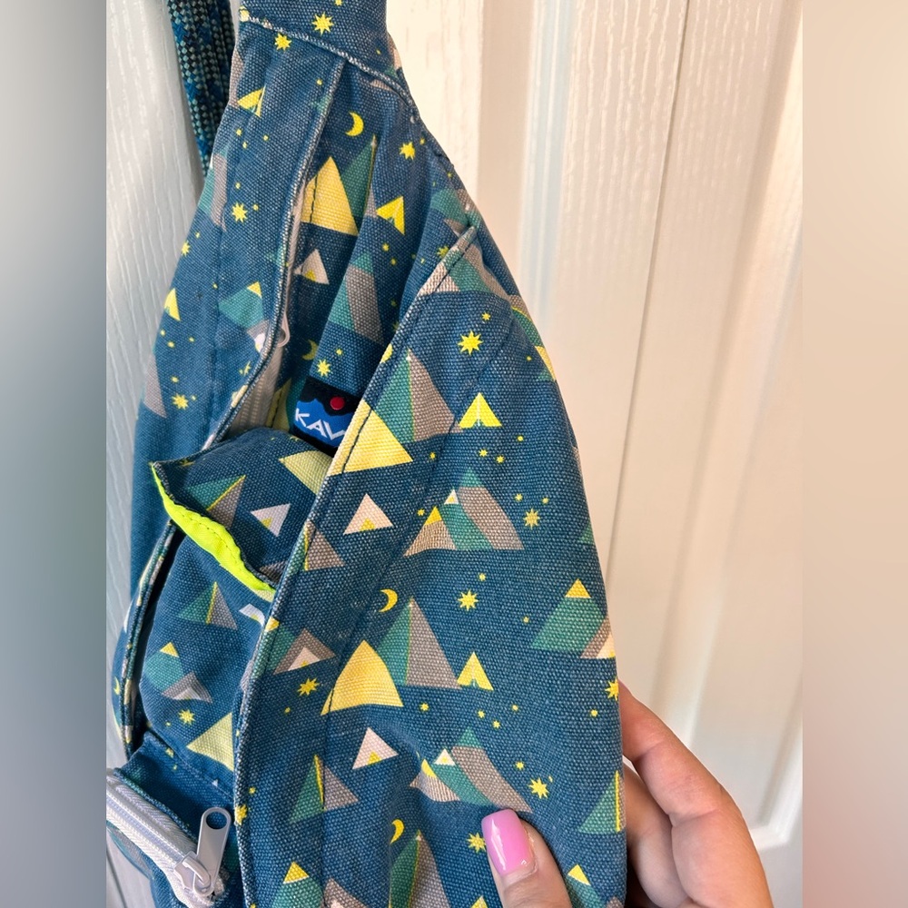Kavu Rope Sling Medium‎ Size Back Bag Night Range Retired Pattern Hard To Find - Picture 6 of 8